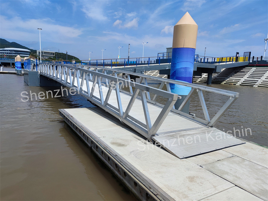 Marina Pływający chodnik Pontoon Aluminiowy chodnik Rampy odporne na wszelkie warunki pogodowe i dostosowywalne