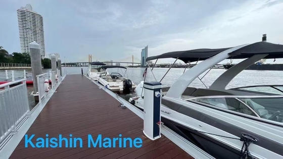 Jacht morski pływający dok Aluminiowy pływający chodnik Pontoon z płytką aluminiową lub pokładem Wpc